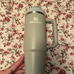 Stanley 30oz Gray Travel Mug